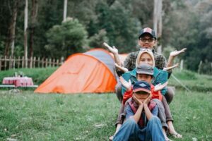 How to Plan a Family Camping Trip With Kids